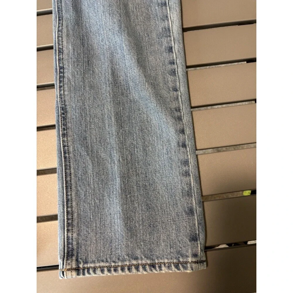 J. Crew Jeans Mens Size 32x34 Light Wash Blue Denim The Sutton